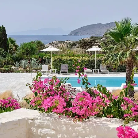 Ξενοδοχείο με διαμερίσματα Stagones Luxury