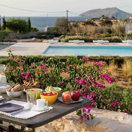 Ξενοδοχείο με διαμερίσματα Stagones Luxury Αμπελάς