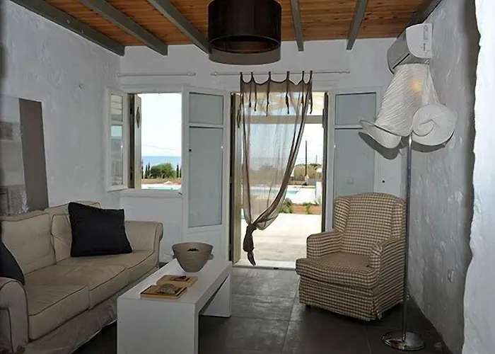 Stagones Luxury Aparthotel 4*